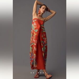 By Anthropologie Strapless
Pleated Column Dress